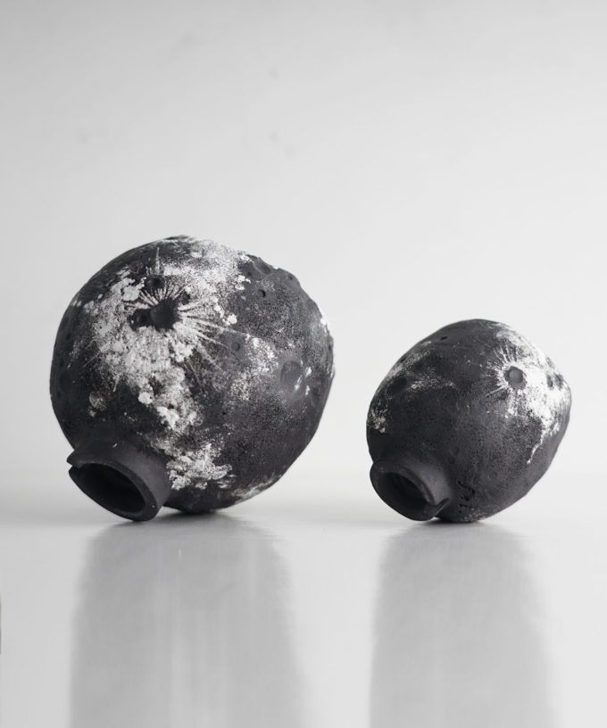 Black Moon 2/5