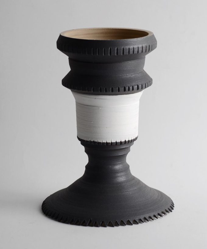 H. Monument 3 D11.5 H23
